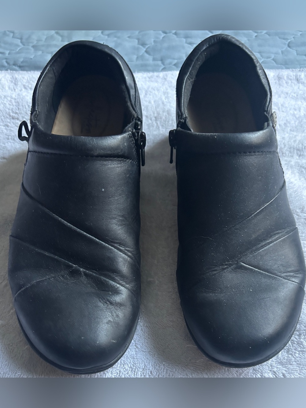 Clarks Women's Size 9W Black Channing Ann Loafer Shoes Leather Slip-On Side Zip